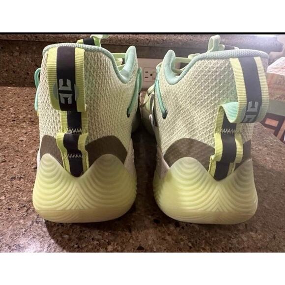 Men’s Harden Step Back 3 Adidas Athletic Shoes Size 14.5 main image 7